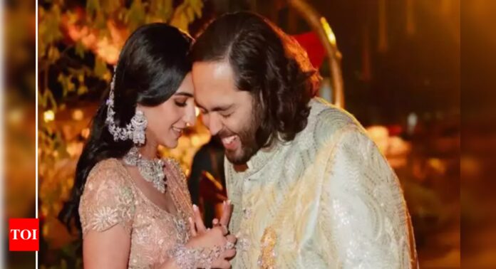 Throwback: When Anant Ambani said that he gets 'earthquakes and tsunamis' in his heart when he sees Radhika | Hindi Movie News