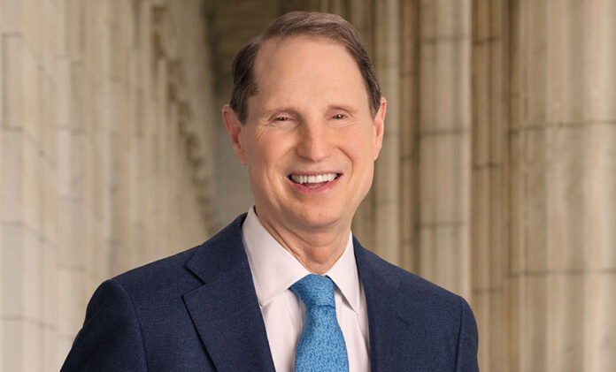 Senator Urges FTC, SEC to Investigate UHG's Cyberattack